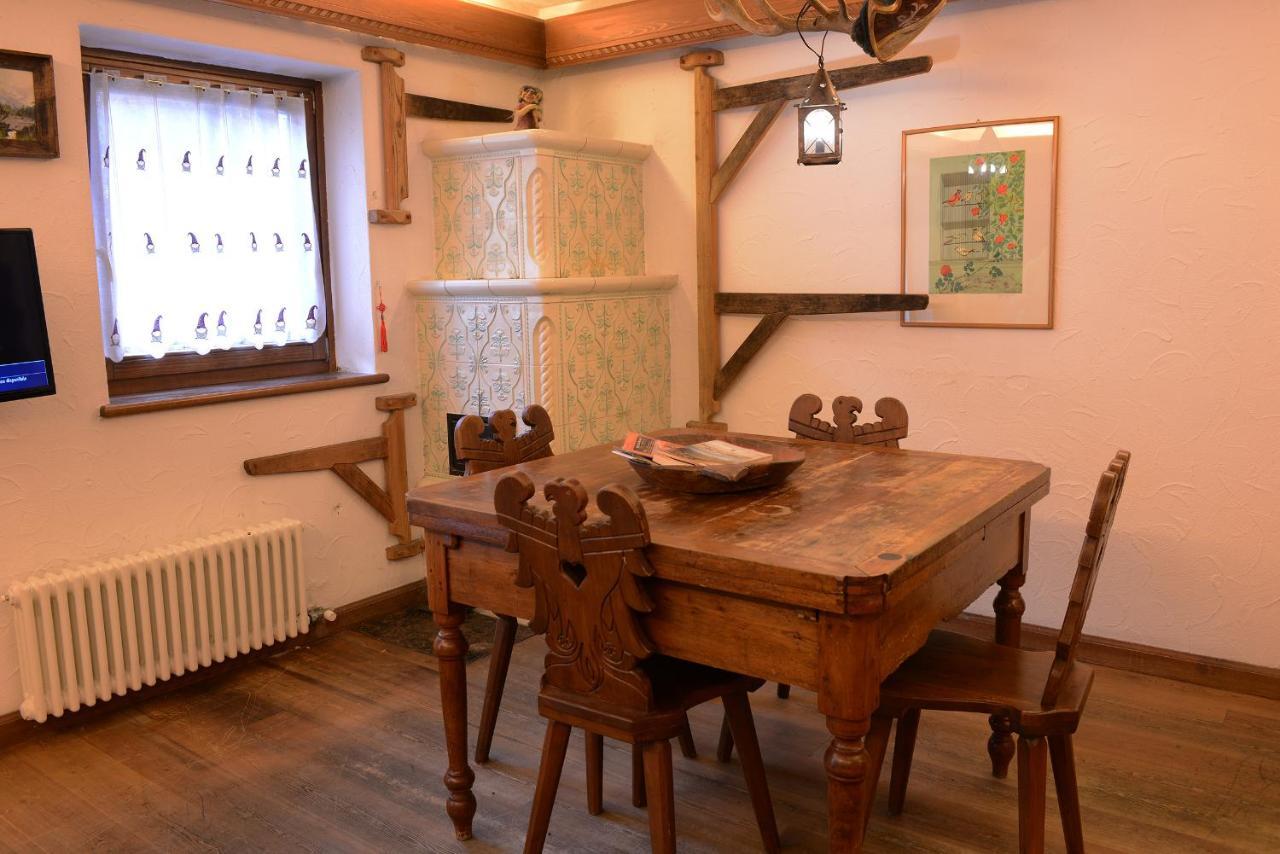 Ai Piedi Della Marmolada Apartment Canazei Bagian luar foto
